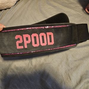 Weightlifting belt